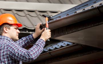 gutter repair Shiptonthorpe, East Riding Of Yorkshire